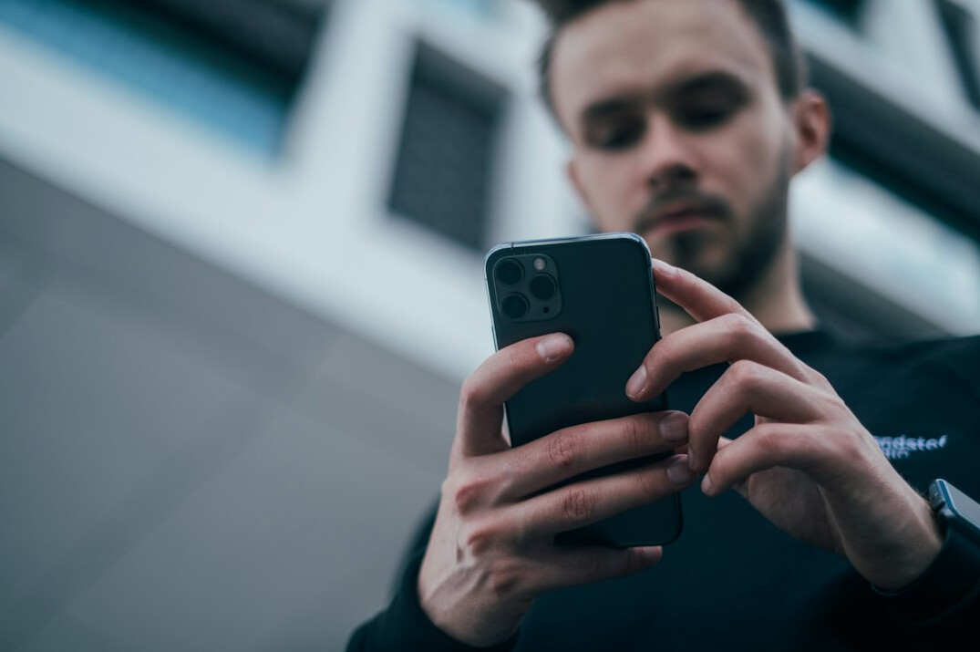 client using mobile app